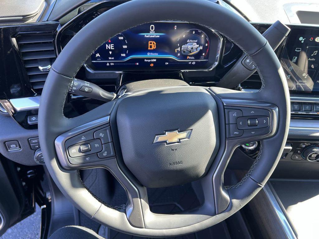 new 2025 Chevrolet Silverado 3500 car, priced at $89,685