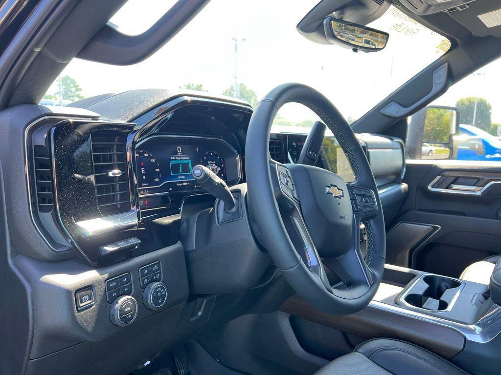 new 2025 Chevrolet Silverado 3500 car, priced at $89,685