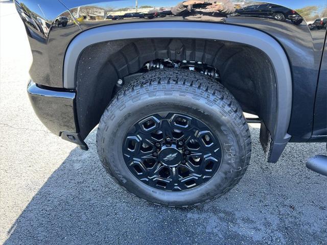 new 2025 Chevrolet Silverado 3500 car, priced at $88,685