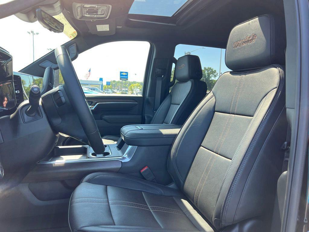 new 2025 Chevrolet Silverado 3500 car, priced at $89,685