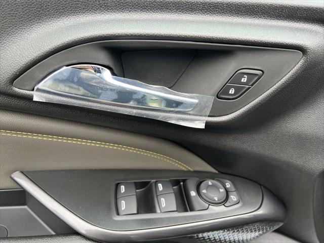 new 2025 Chevrolet Trax car, priced at $25,489