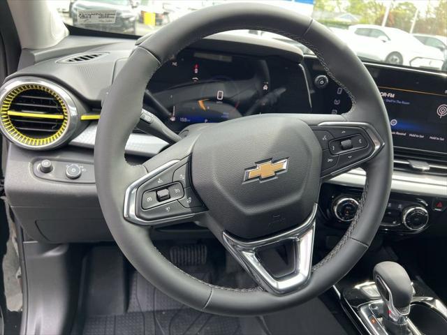 new 2025 Chevrolet Trax car, priced at $23,885