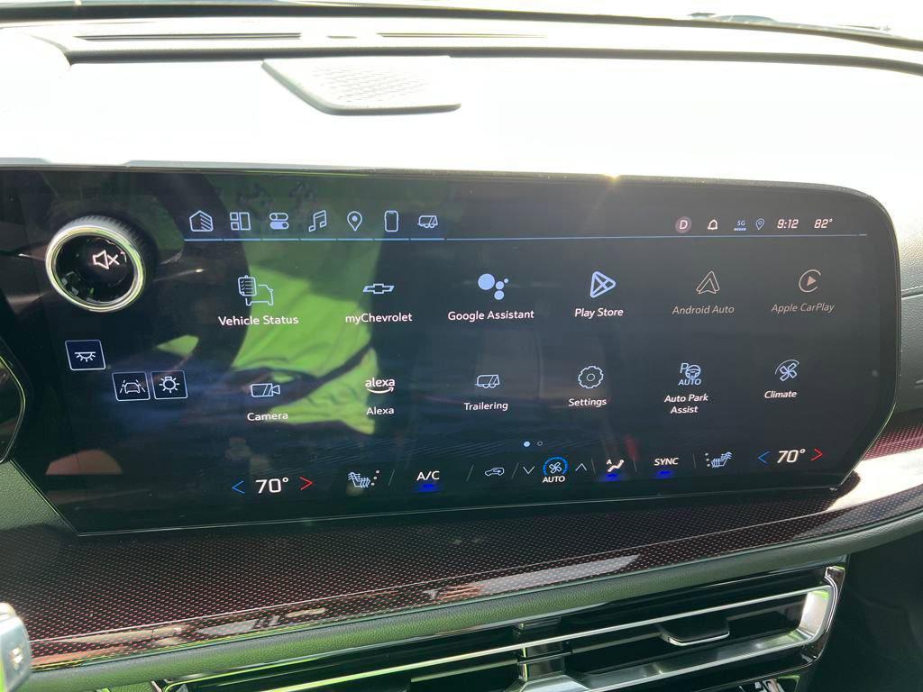 new 2025 Chevrolet Traverse car, priced at $56,004