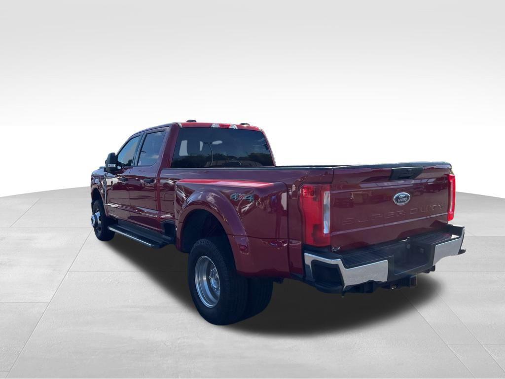 used 2023 Ford F-350 car, priced at $60,600