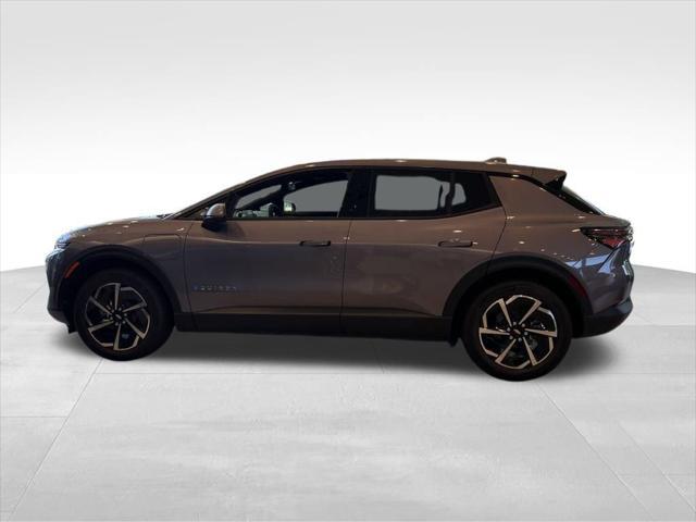 new 2025 Chevrolet Equinox EV car, priced at $32,845