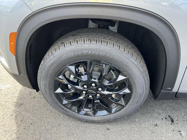 new 2025 Chevrolet Traverse car, priced at $50,464