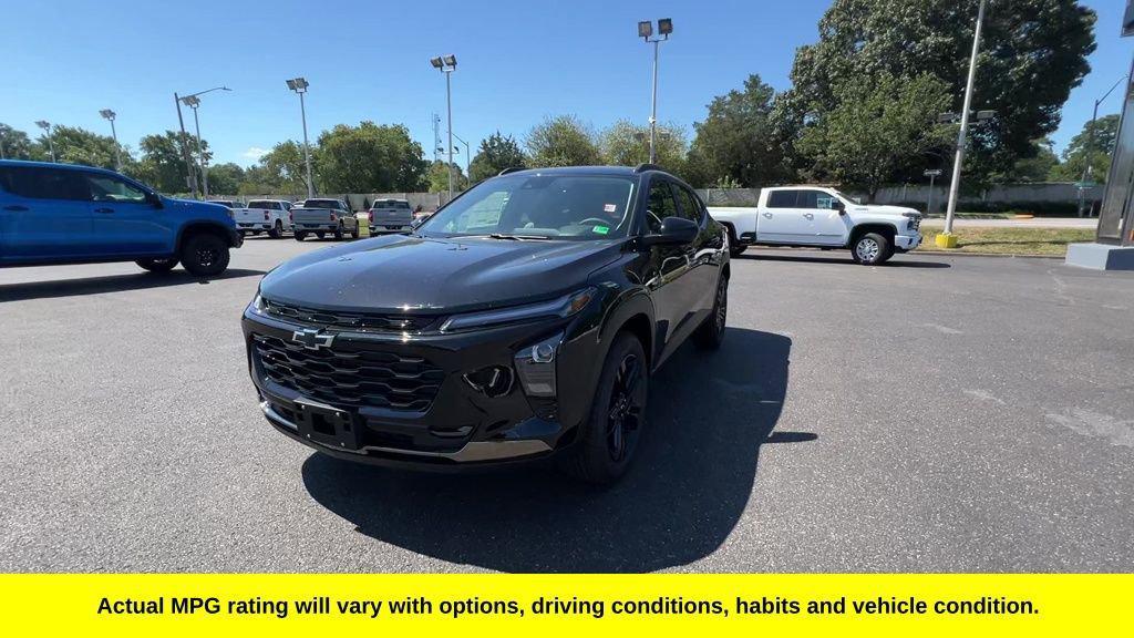 new 2025 Chevrolet Trax car, priced at $26,586