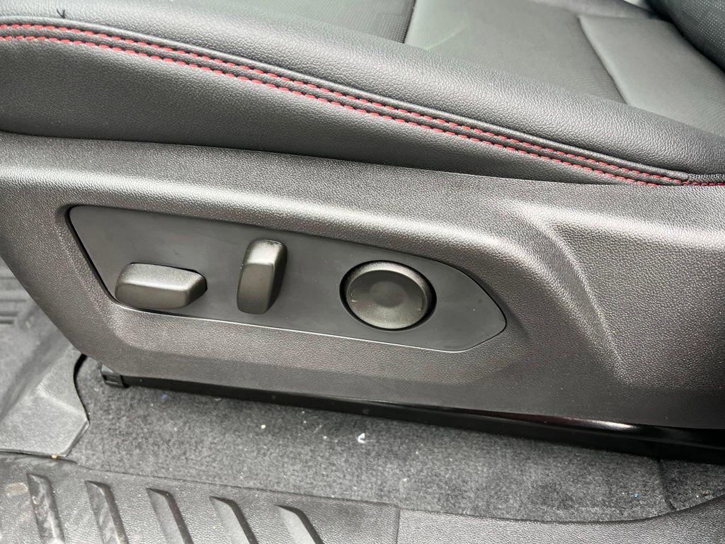 new 2026 Chevrolet Colorado car, priced at $47,689