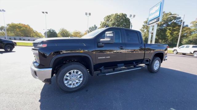 new 2025 Chevrolet Silverado 3500 car, priced at $72,900