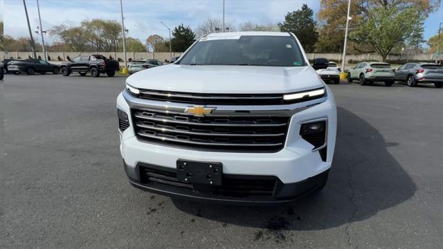new 2025 Chevrolet Traverse car, priced at $42,894