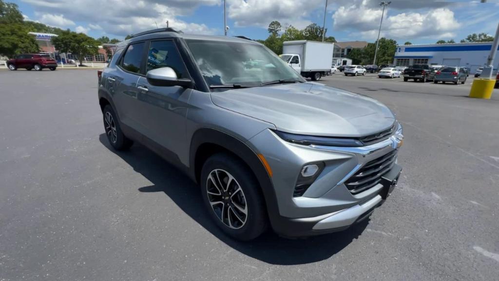 new 2024 Chevrolet TrailBlazer car, priced at $26,225