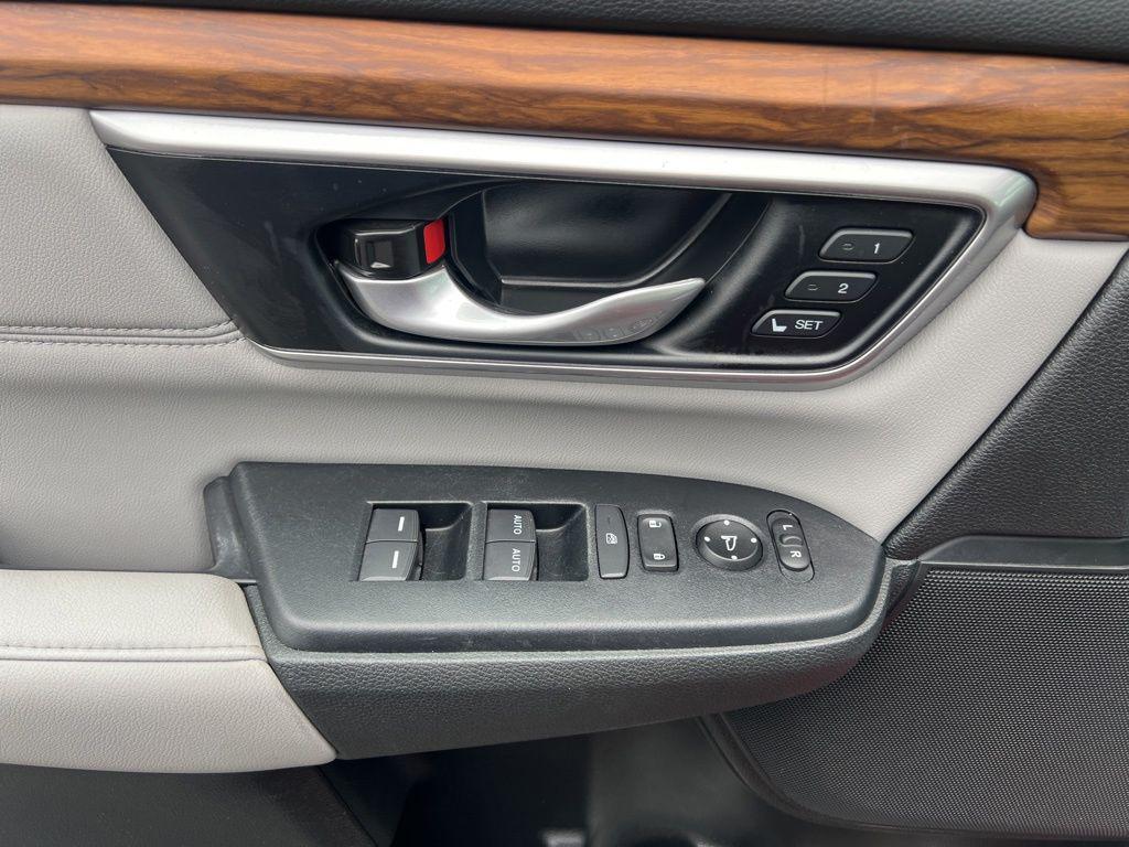 used 2022 Honda CR-V car, priced at $31,315