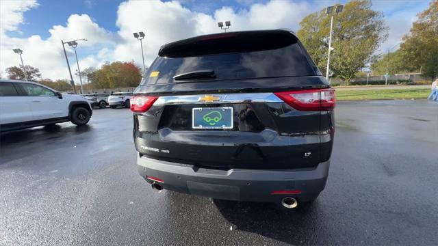 used 2021 Chevrolet Traverse car, priced at $31,990