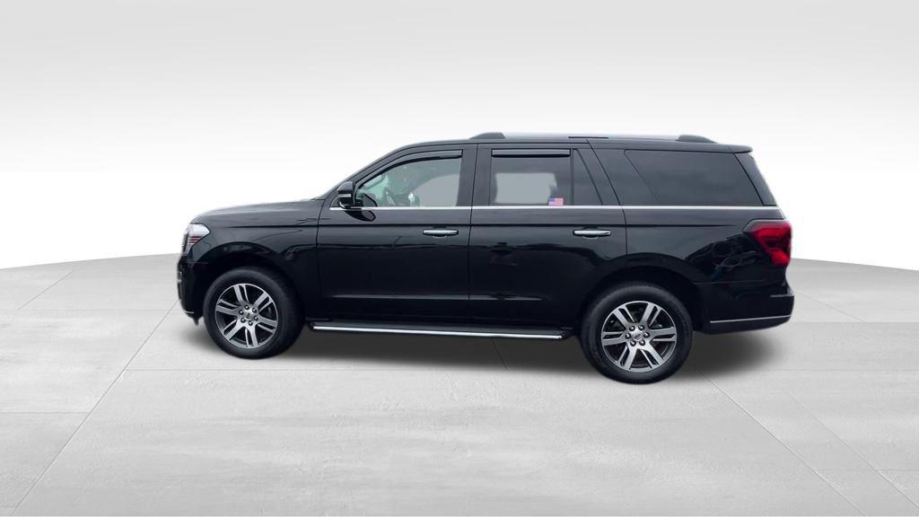 used 2022 Ford Expedition car, priced at $54,510