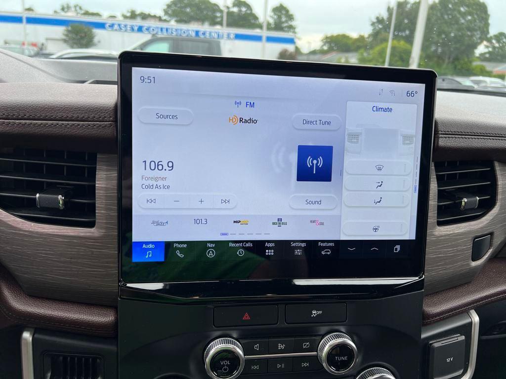 used 2022 Ford Expedition car, priced at $54,510