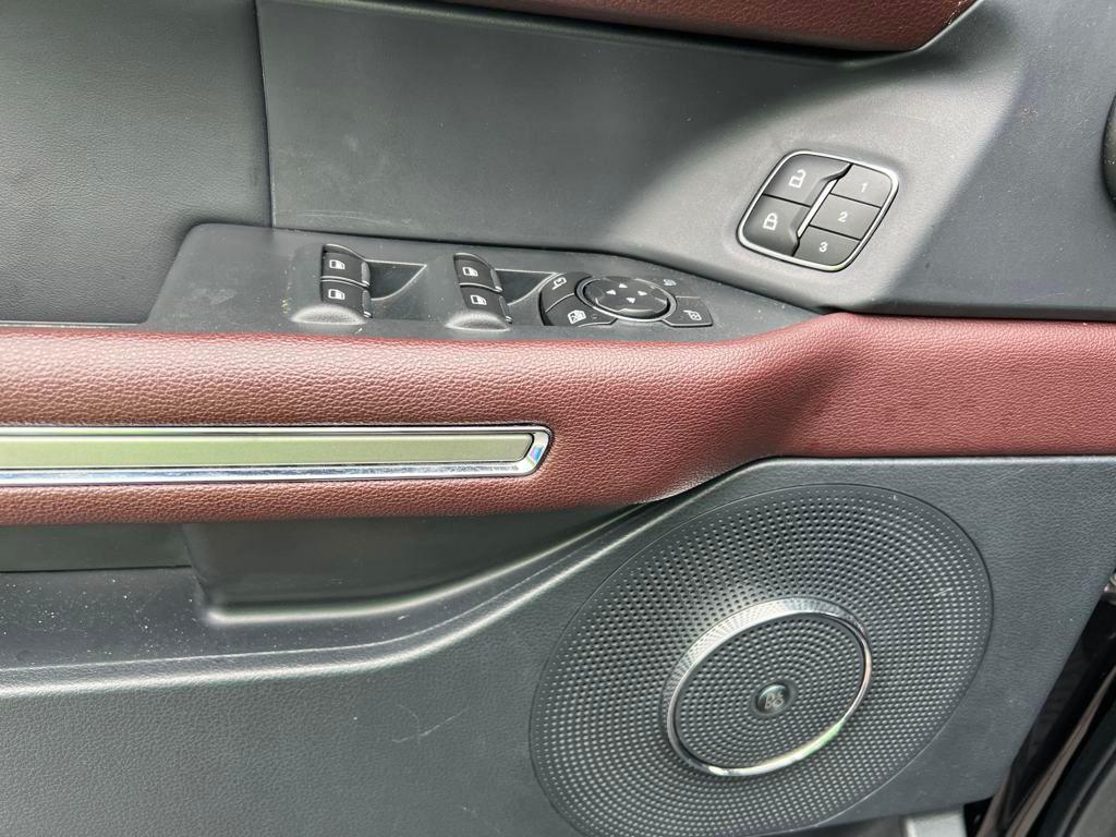 used 2022 Ford Expedition car, priced at $54,510