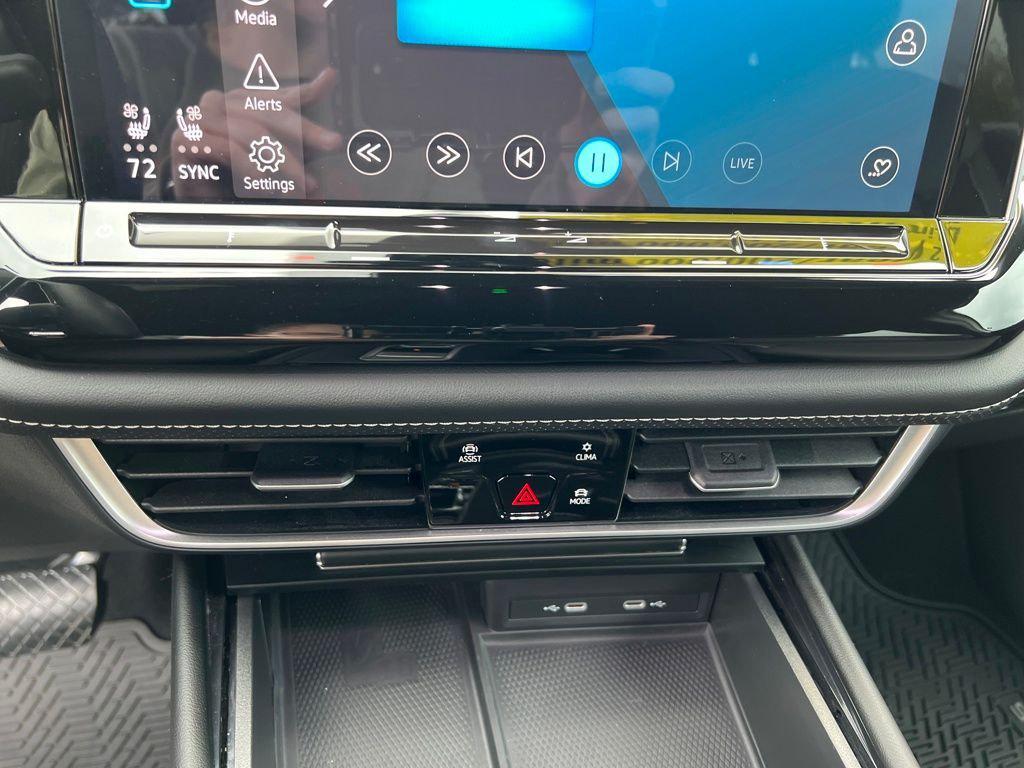 used 2024 Volkswagen Atlas Cross Sport car, priced at $30,995