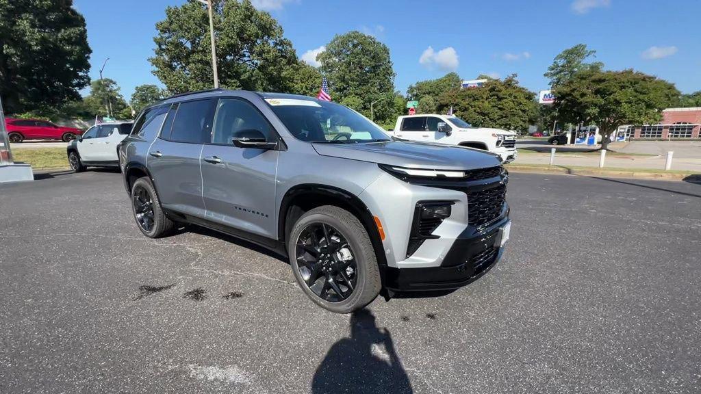 new 2026 Chevrolet Traverse car, priced at $57,594