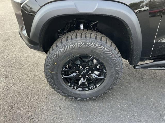new 2025 Chevrolet Colorado car, priced at $57,194