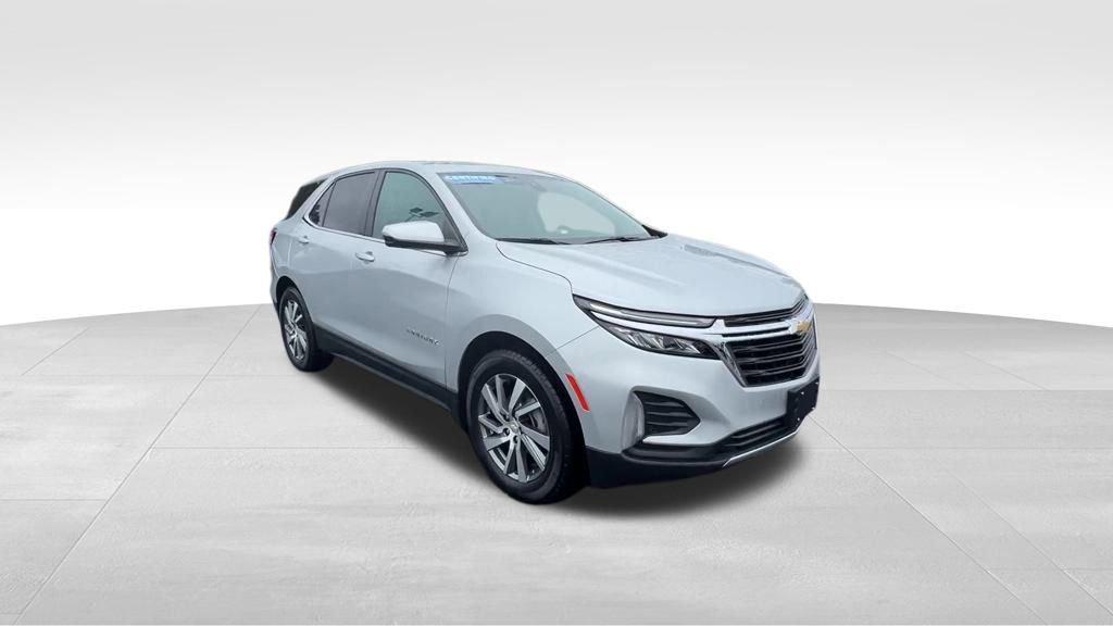 used 2022 Chevrolet Equinox car, priced at $22,054
