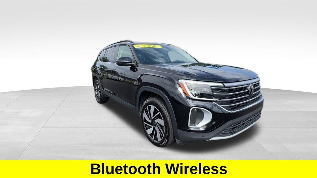used 2024 Volkswagen Atlas car, priced at $33,762