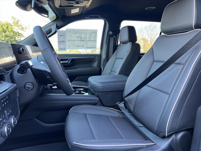 new 2025 Chevrolet Suburban car, priced at $81,894