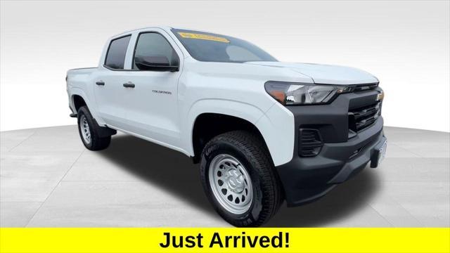 used 2025 Chevrolet Colorado car, priced at $34,236