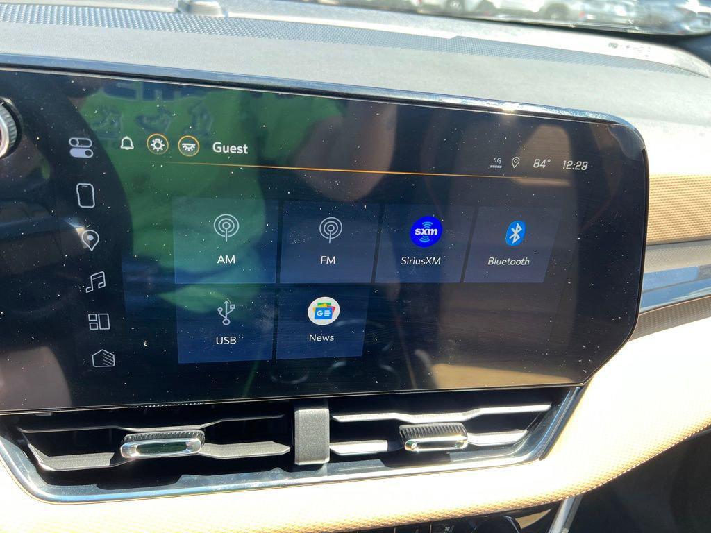 new 2026 Chevrolet Equinox car, priced at $38,290