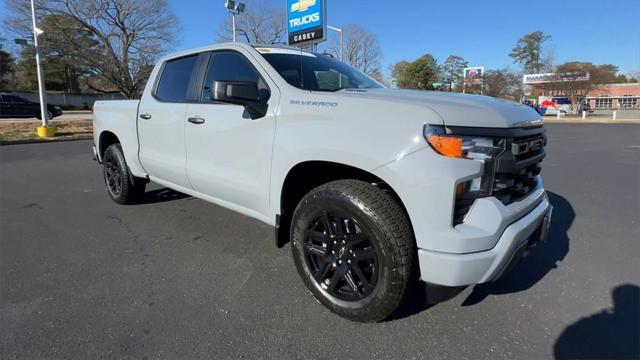 new 2025 Chevrolet Silverado 1500 car, priced at $45,975