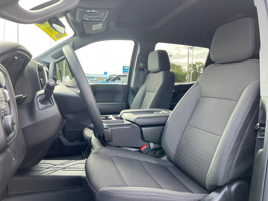 used 2025 Chevrolet Silverado 1500 car, priced at $45,184