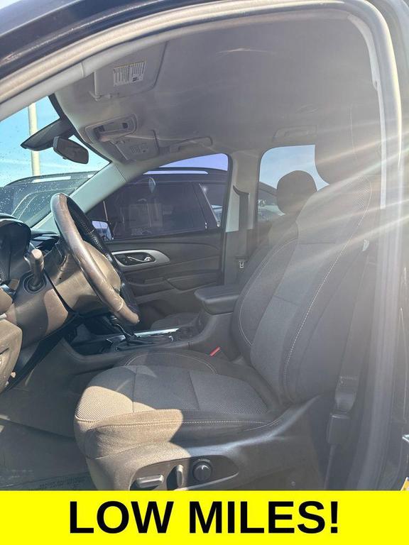 used 2018 Chevrolet Traverse car, priced at $17,963