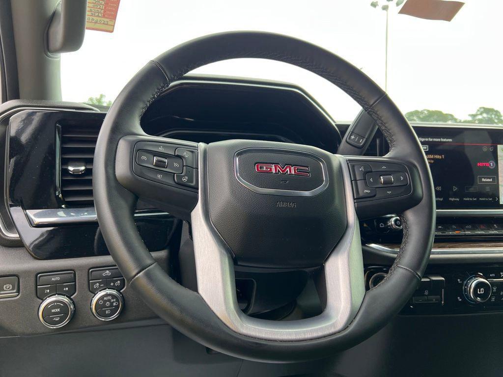 used 2023 GMC Sierra 1500 car, priced at $44,187