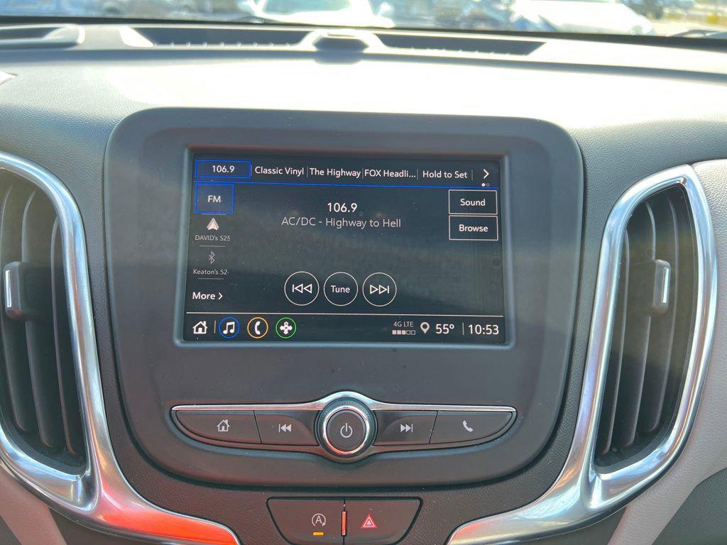 used 2022 Chevrolet Equinox car, priced at $22,900