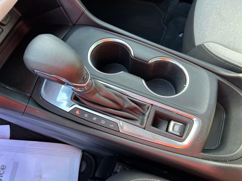 used 2022 Chevrolet Equinox car, priced at $22,900