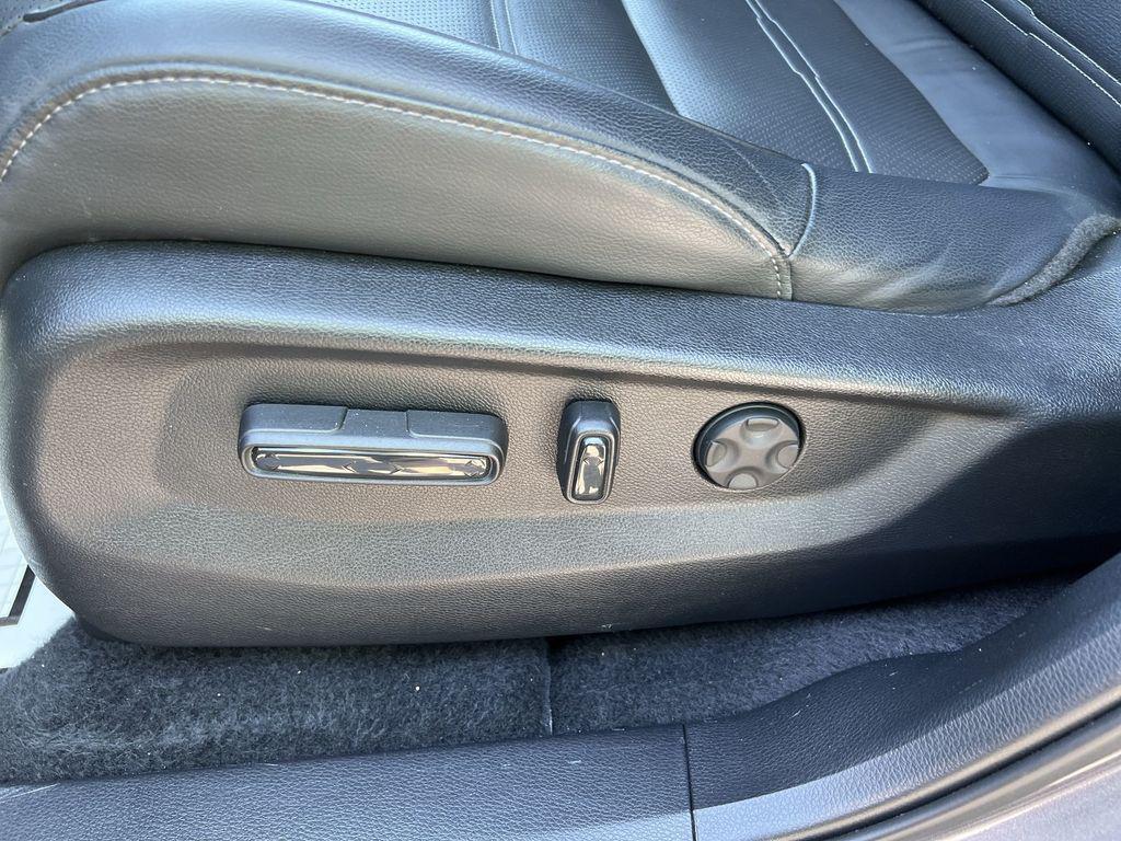 used 2021 Honda CR-V Hybrid car, priced at $27,123