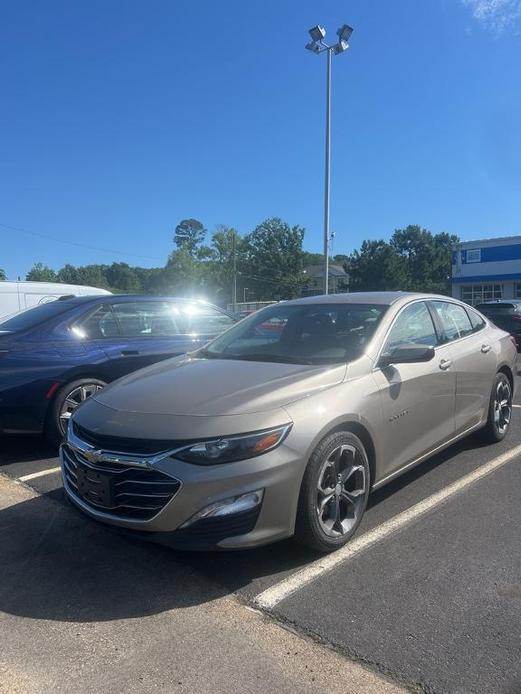 used 2022 Chevrolet Malibu car, priced at $20,242