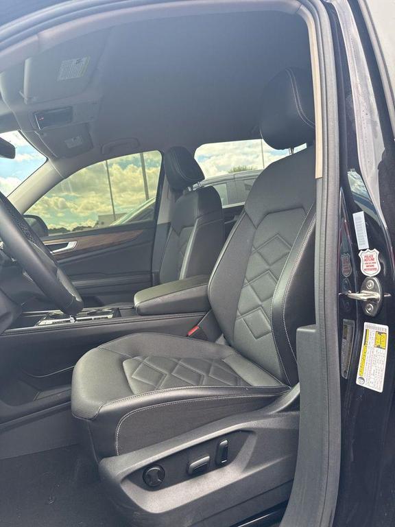 used 2024 Volkswagen Atlas car, priced at $32,473