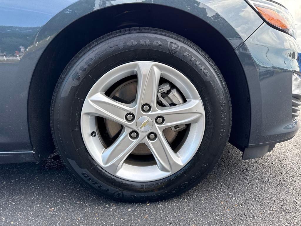 used 2020 Chevrolet Malibu car, priced at $16,772