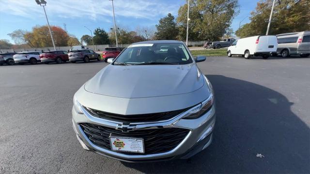 new 2025 Chevrolet Malibu car, priced at $28,245