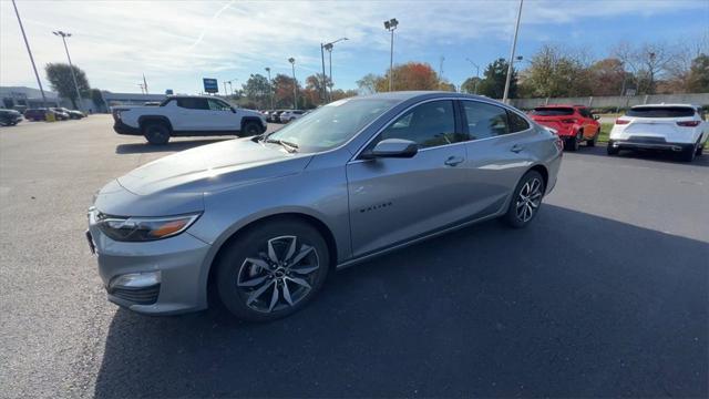 new 2025 Chevrolet Malibu car, priced at $28,245