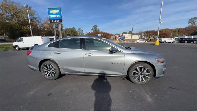 new 2025 Chevrolet Malibu car, priced at $28,245