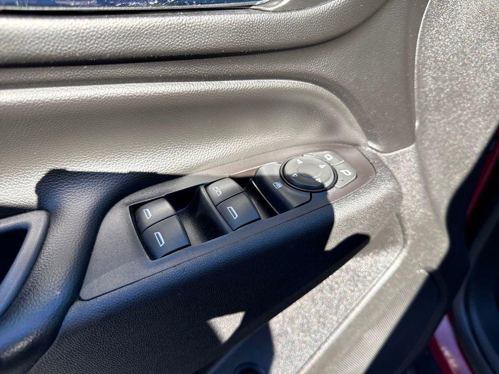 used 2018 Chevrolet Equinox car, priced at $17,995