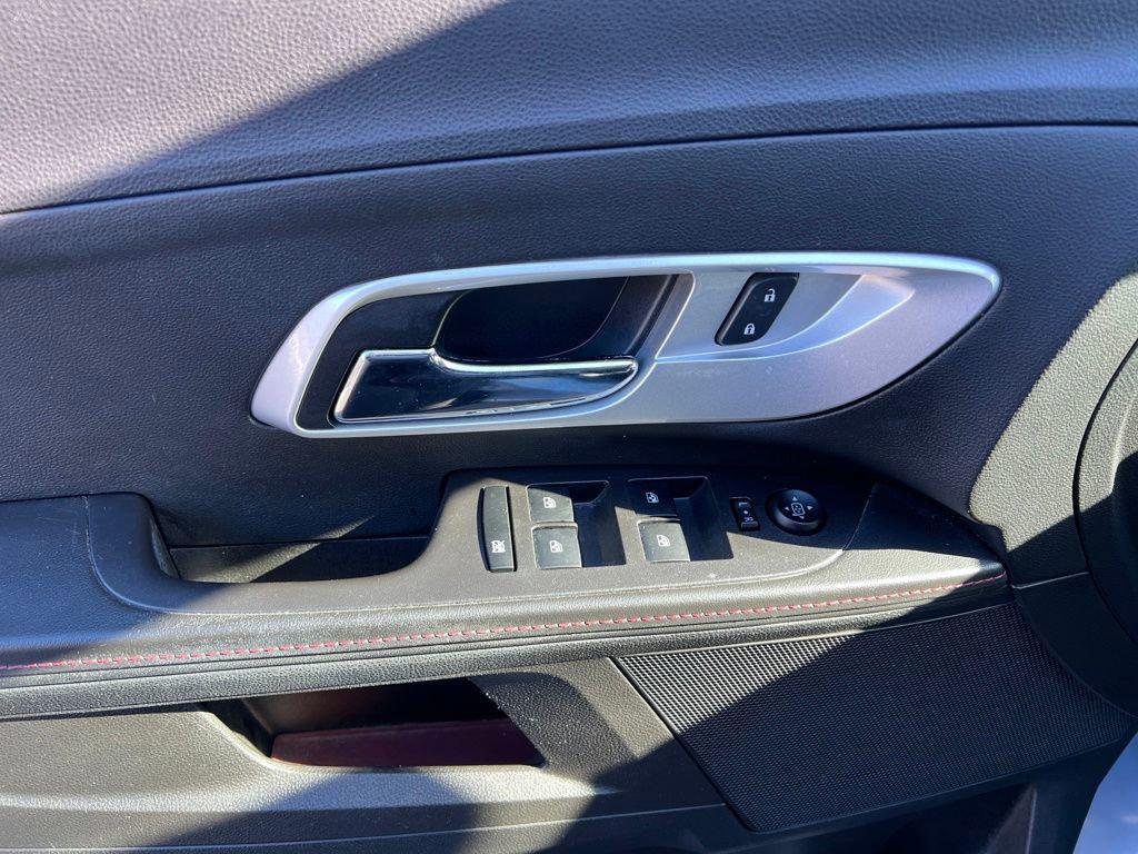 used 2015 Chevrolet Equinox car, priced at $10,995