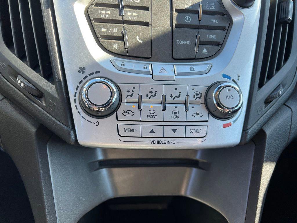 used 2015 Chevrolet Equinox car, priced at $10,995