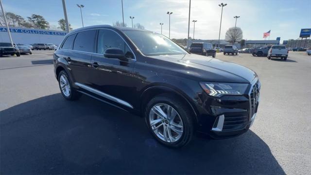 used 2023 Audi Q7 car, priced at $47,925