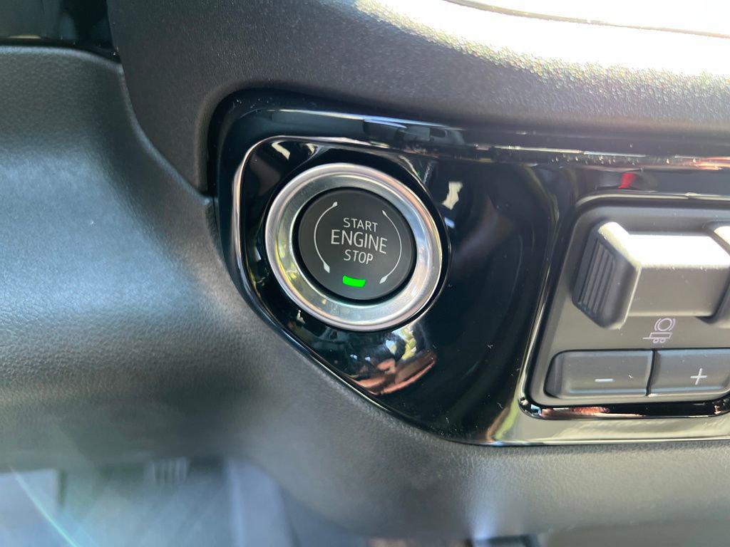 new 2025 Chevrolet Silverado 1500 car, priced at $73,329