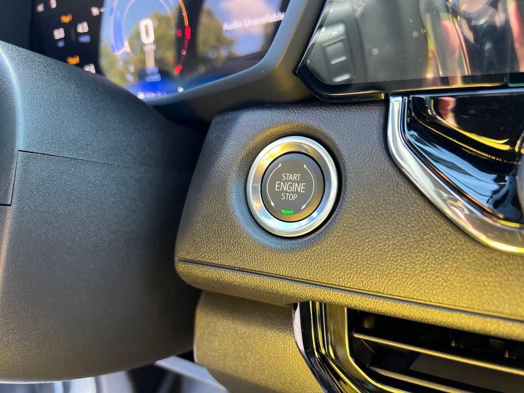new 2025 Chevrolet Colorado car, priced at $33,009