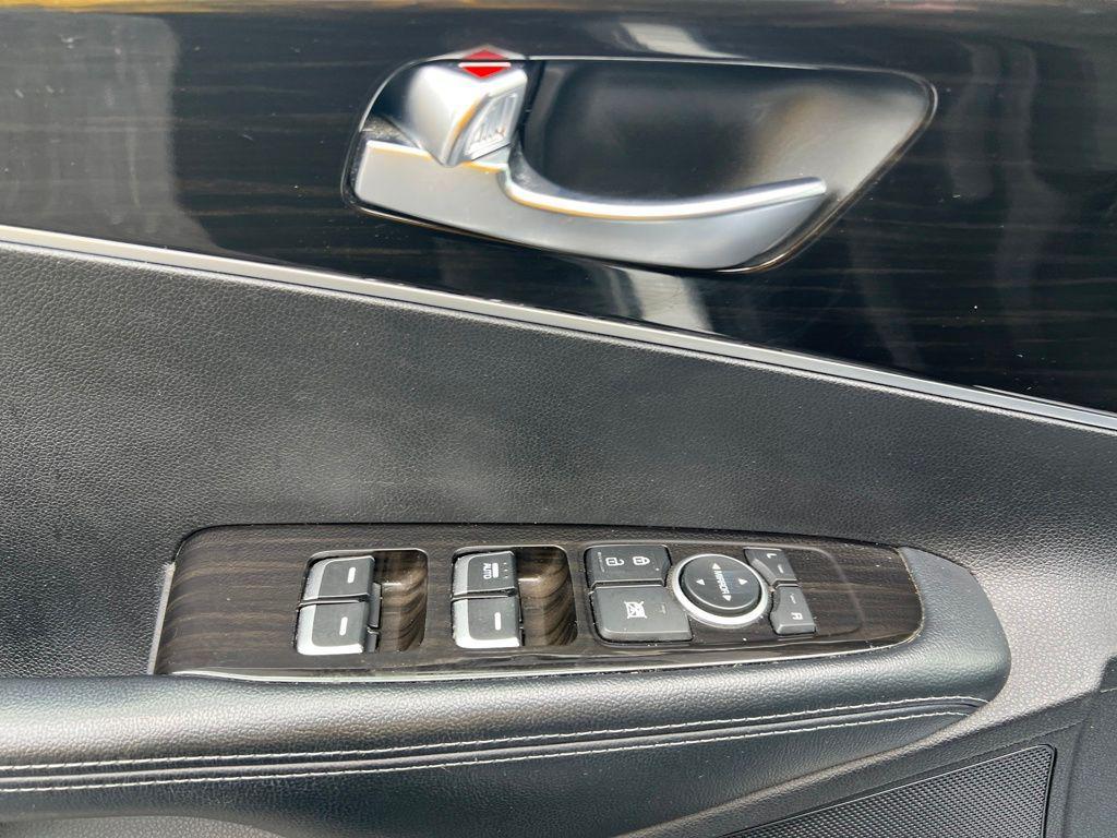 used 2019 Kia Sorento car, priced at $12,345