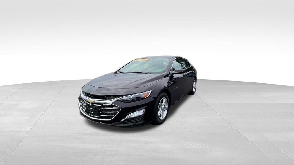 used 2021 Chevrolet Malibu car, priced at $15,591