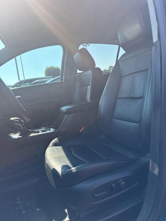 used 2022 Chevrolet Equinox car, priced at $22,786